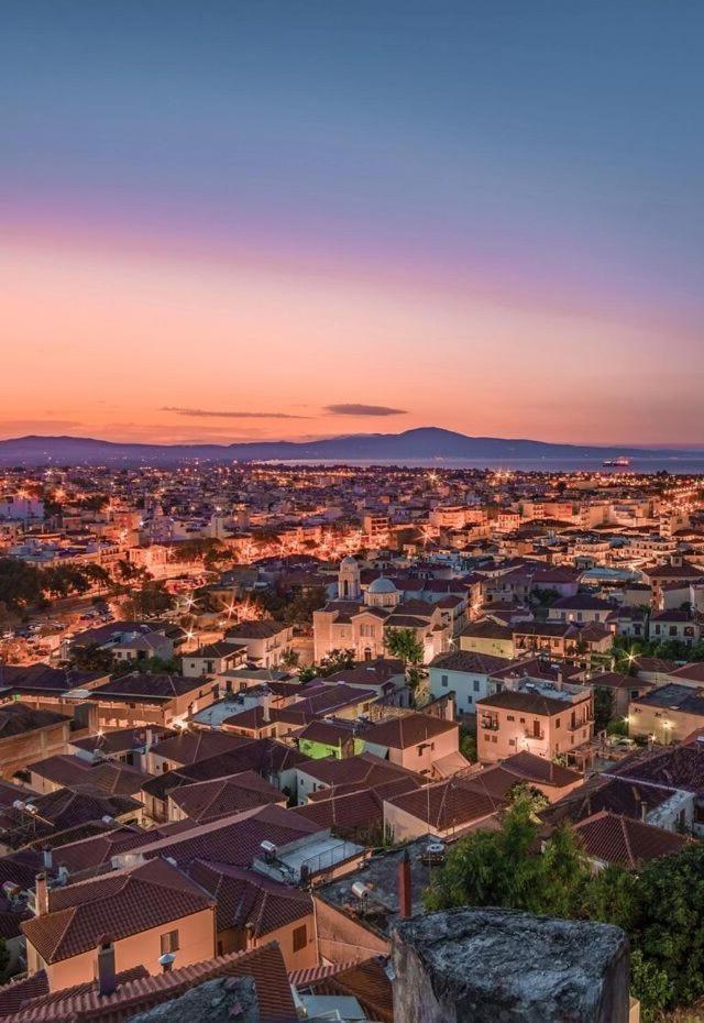Citysea Fusion, Elegant Gem Minutes From The Beach Kalamata Zewnętrze zdjęcie